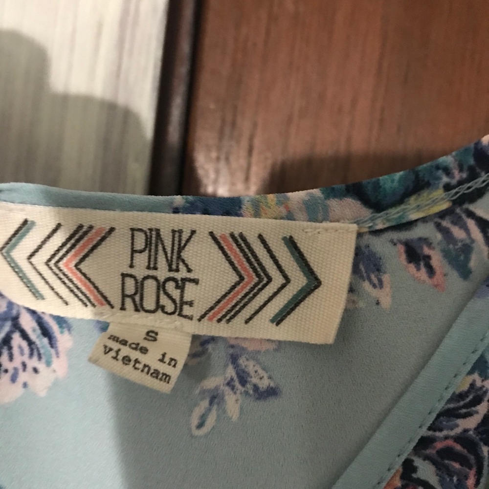Tank top - Picture 2 of 3